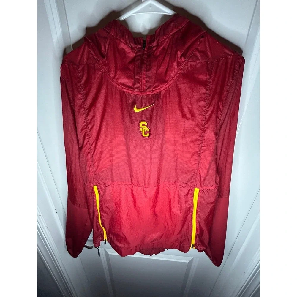 Nike Center Swoosh USC Trojans Official On-Field Apparel Windbreaker Jacket NWOT